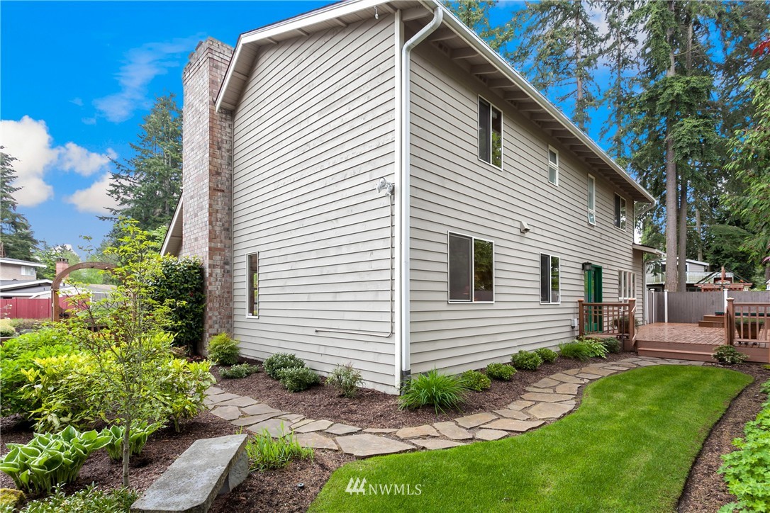 710 13th Way Southwest Edmonds, WA 98020 - Photo 17 of 20 Gallery Image 17