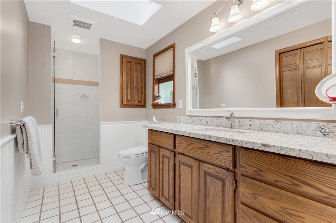 710 13th Way Southwest Edmonds, WA 98020 - Photo 10 of 20 Gallery Image 10