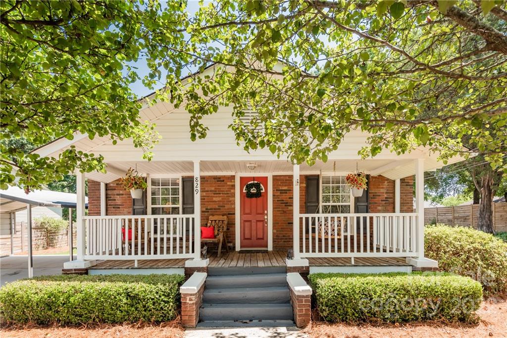 829 South Ridge Avenue Kannapolis, NC 28083 - Photo 1 of 24 Gallery Image 1