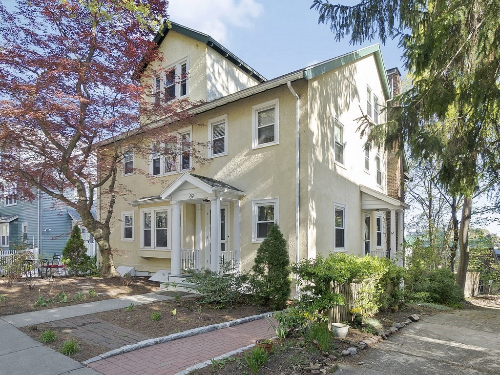 67 Mason Terrace, Unit 67 Brookline, MA 02446 - Photo 1 of 31