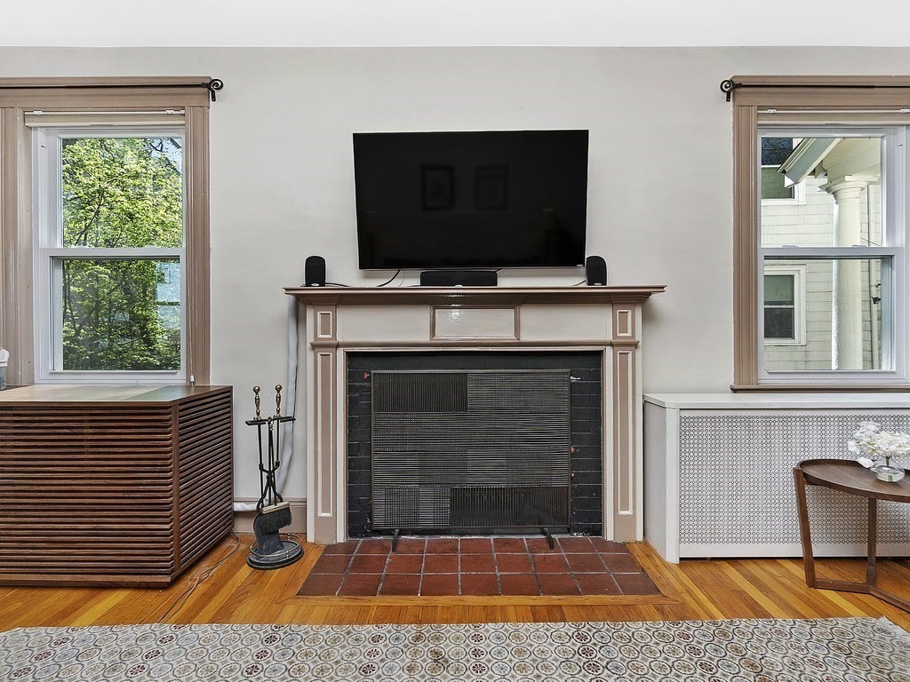 67 Mason Terrace, Unit 67 Brookline, MA 02446 - Photo 4 of 31