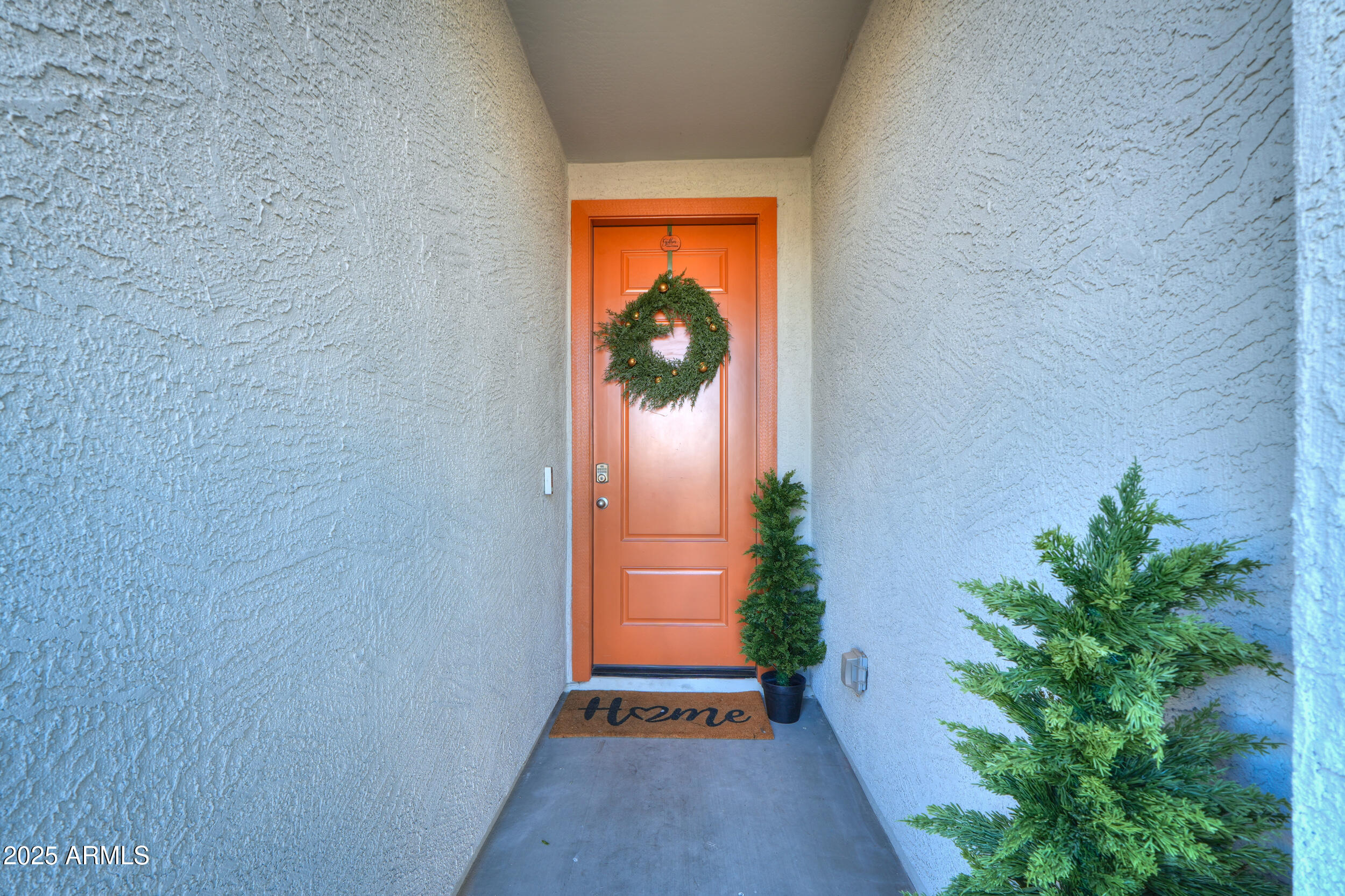 44583 West Palo Olmo Road Maricopa, AZ 85138 - Photo 5 of 43 a view of a entryway