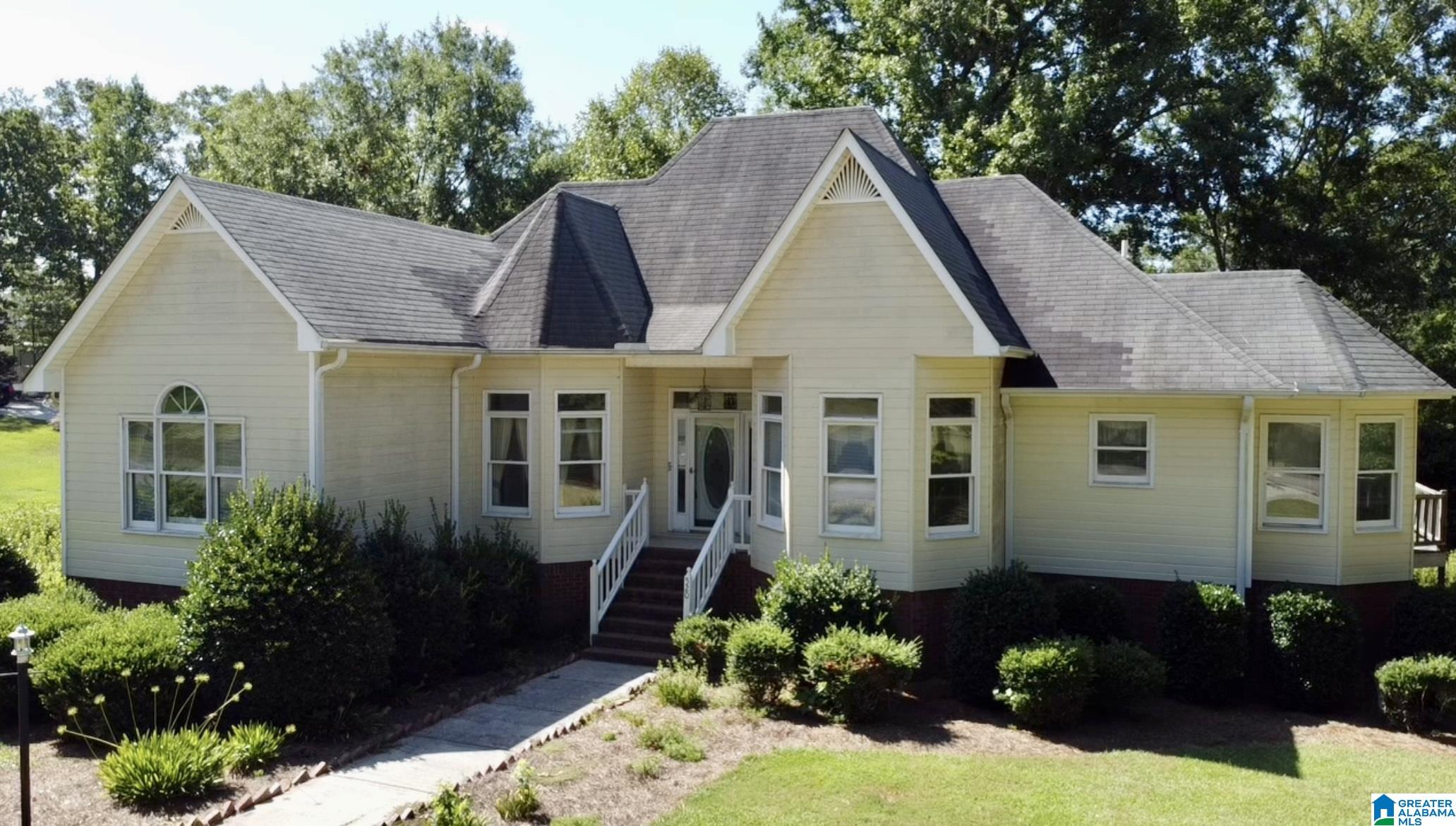 520 3rd Street Thorsby, AL 35171 - Photo 1 of 22