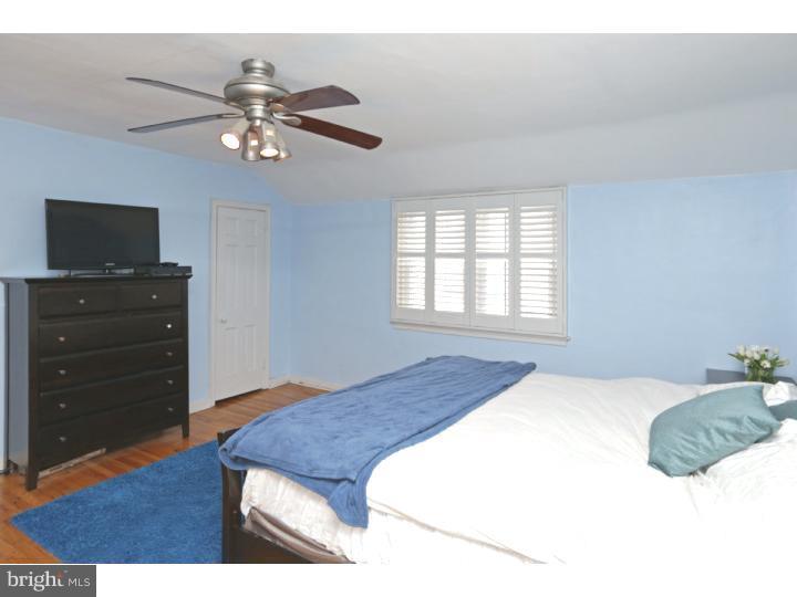 120 Garden Road Oreland, PA 19075 - Photo 15 of 25 Bedroom - Main