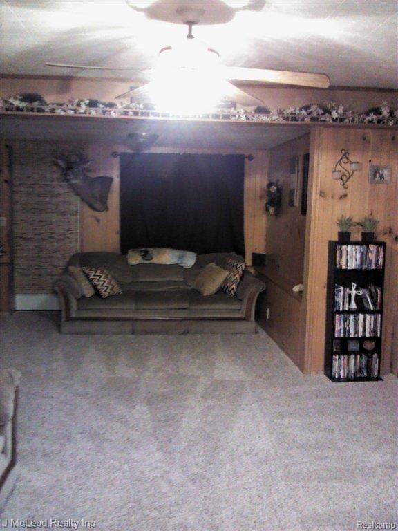8821 Barnes Road Millington, MI 48746 - Photo 9 of 13 IMG_20120203_181245.jpg