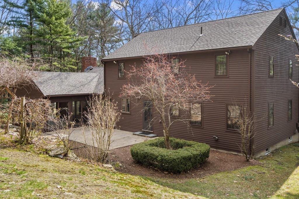 104 Wayside Inn Road Marlborough, MA 01752 - Photo 29 of 31