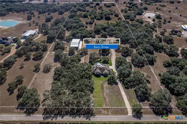 $1,285,000 | 437 Bischoff Road, Inez, TX 77968
