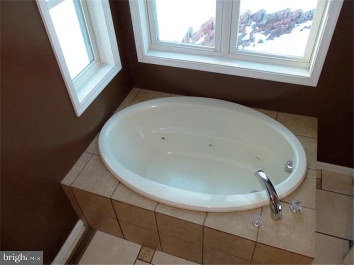 50 Chapel Road Boyertown, PA 19512 - Photo 13 of 25 Gallery Image 13