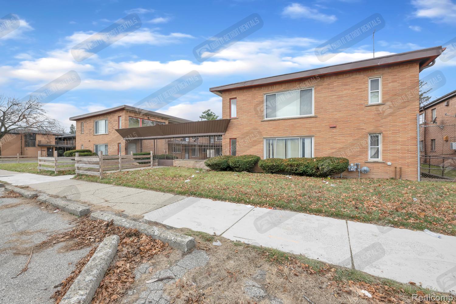 16721 Greenfield Road, Unit 5 Detroit, MI 48235 - Photo 1 of 18 _DSC3462.jpg