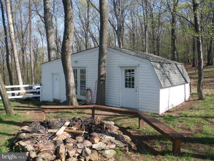 804 Old Manchester Road Westminster, MD 21157 - Photo 4 of 27 Workshop