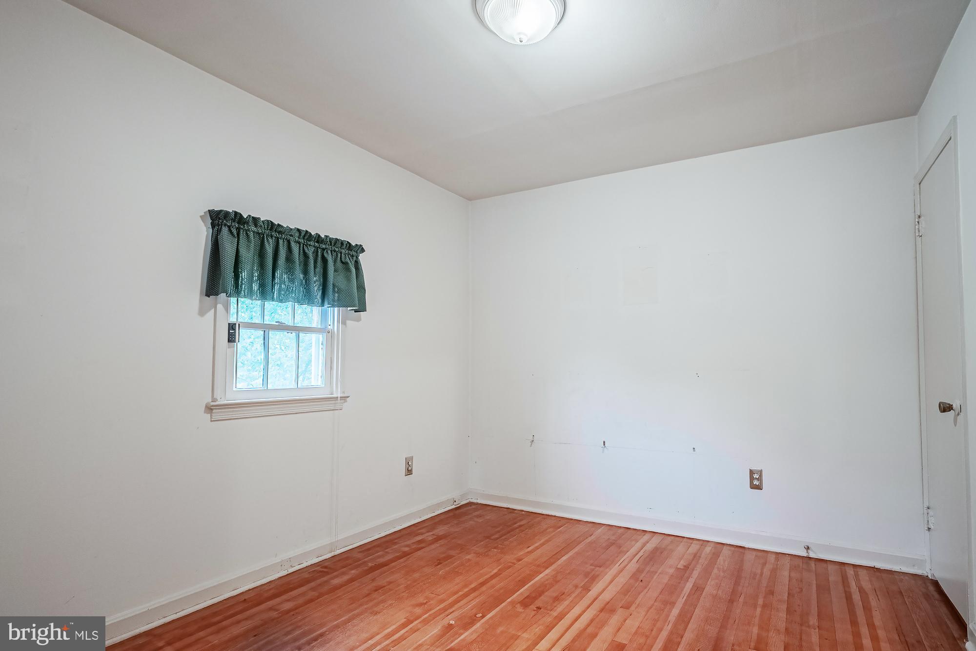 2947 Random Road Falls Church, VA 22042 - Photo 12 of 26 an empty room with a window