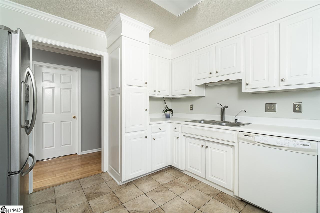 250 East Autumn Ridge Road Moore, SC 29369 - Photo 21 of 34 Gallery Image 21