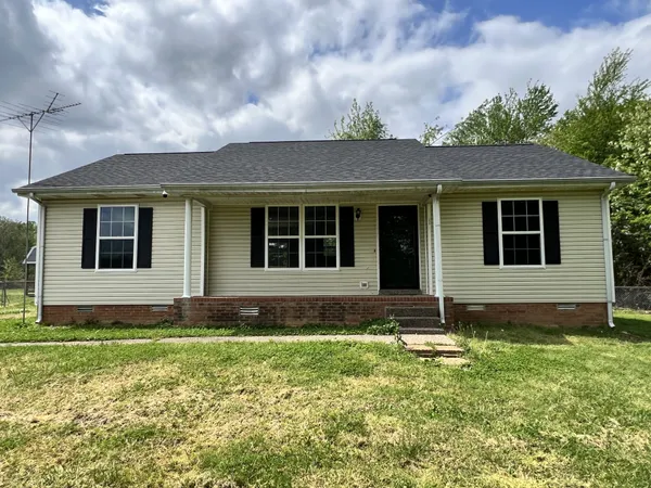 $1,799 | 297 East Carter Road, Portland, TN 37148