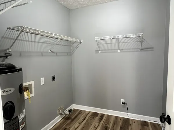 $1,799 | 297 East Carter Road, Portland, TN 37148