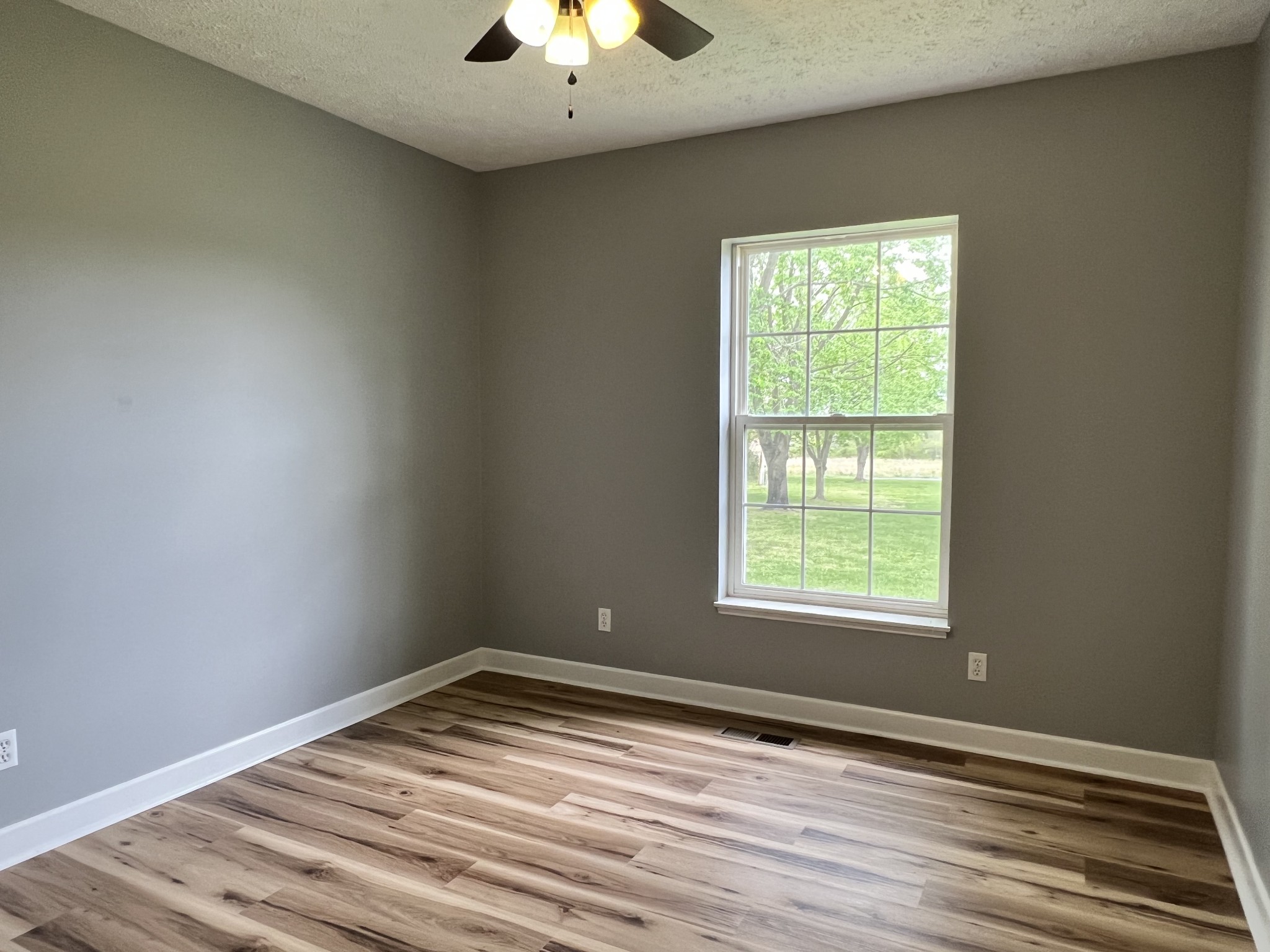 297 East Carter Road Portland, TN 37148 - Photo 10 of 13