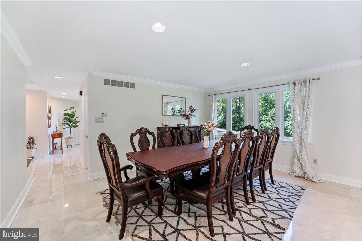 747 Panorama Road Villanova, PA 19085 - Photo 14 of 38 Dining Room