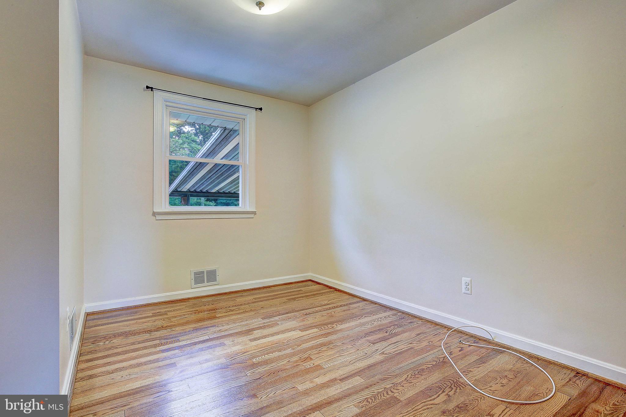 7719 Woodyard Road Clinton, MD 20735 - Photo 10 of 23 Bedroom