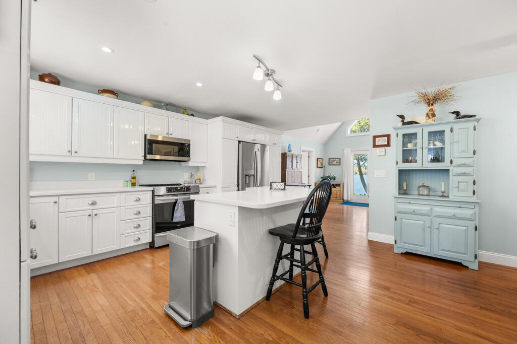 267 Scott's Neck Road Ellsworth, ME 04605 - Photo 7 of 78 shannon-38