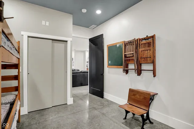 $695,000 | 8257 South County Road 1075 West, Charlottesville, IN 46117