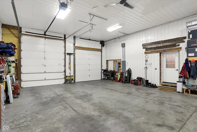 $695,000 | 8257 South County Road 1075 West, Charlottesville, IN 46117