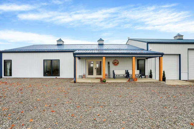 $695,000 | 8257 South County Road 1075 West, Charlottesville, IN 46117