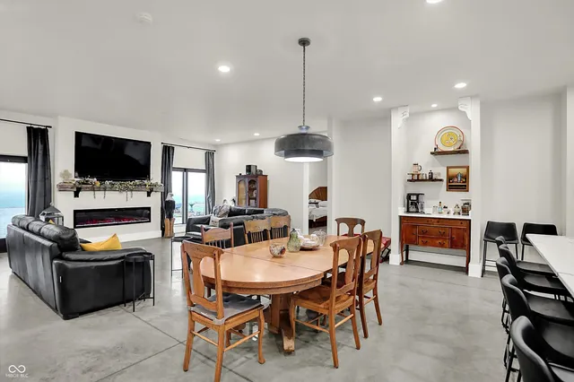 $695,000 | 8257 South County Road 1075 West, Charlottesville, IN 46117