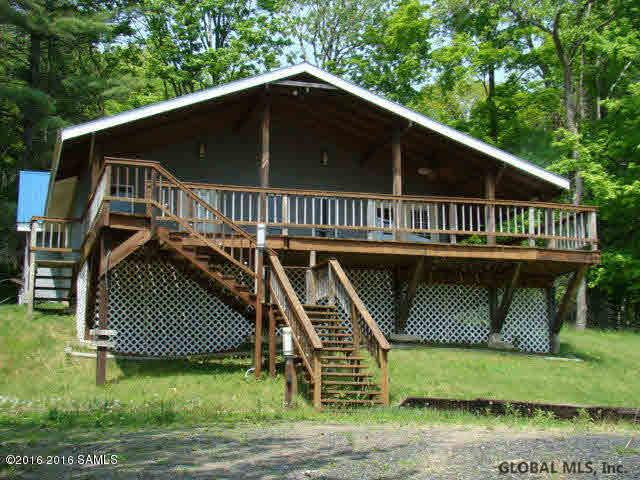 20 Hampton Heights Way Hampton, NY 12887 - Photo 1 of 22 Photo 1