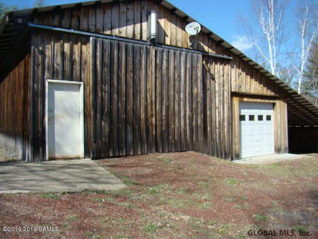 20 Hampton Heights Way Hampton, NY 12887 - Photo 2 of 22 Photo 2