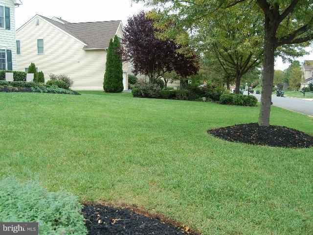 10860 Grovehampton Court Reston, VA 20194 - Photo 17 of 30 Exterior (Front)