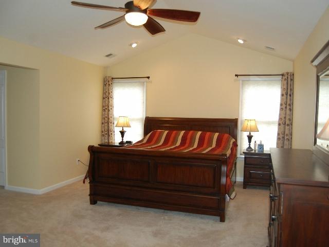 10860 Grovehampton Court Reston, VA 20194 - Photo 28 of 30 Bedroom (Master)
