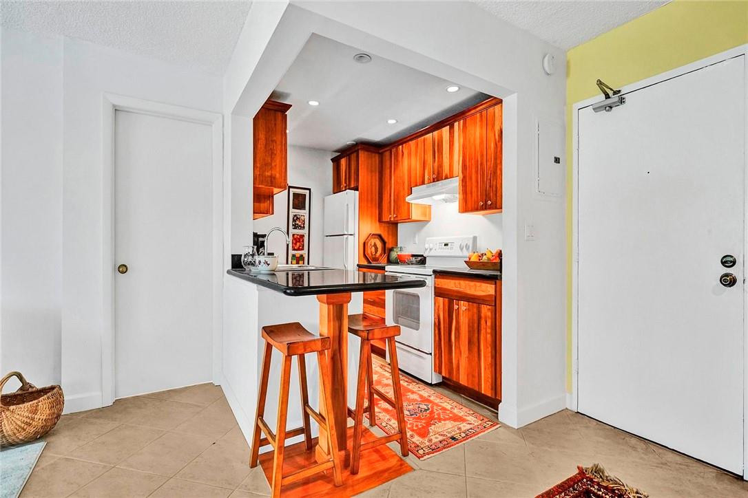 2201 Brickell Avenue, Unit 83 Miami, FL 33129 - Photo 11 of 49 Photo 11