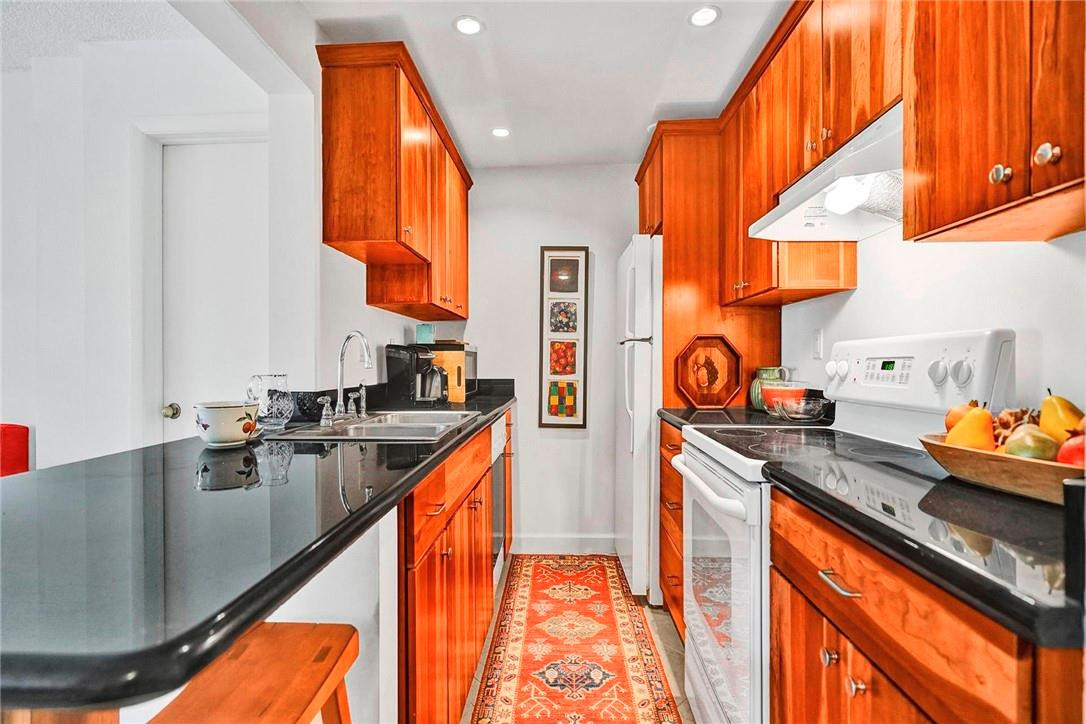 2201 Brickell Avenue, Unit 83 Miami, FL 33129 - Photo 13 of 49 Photo 13