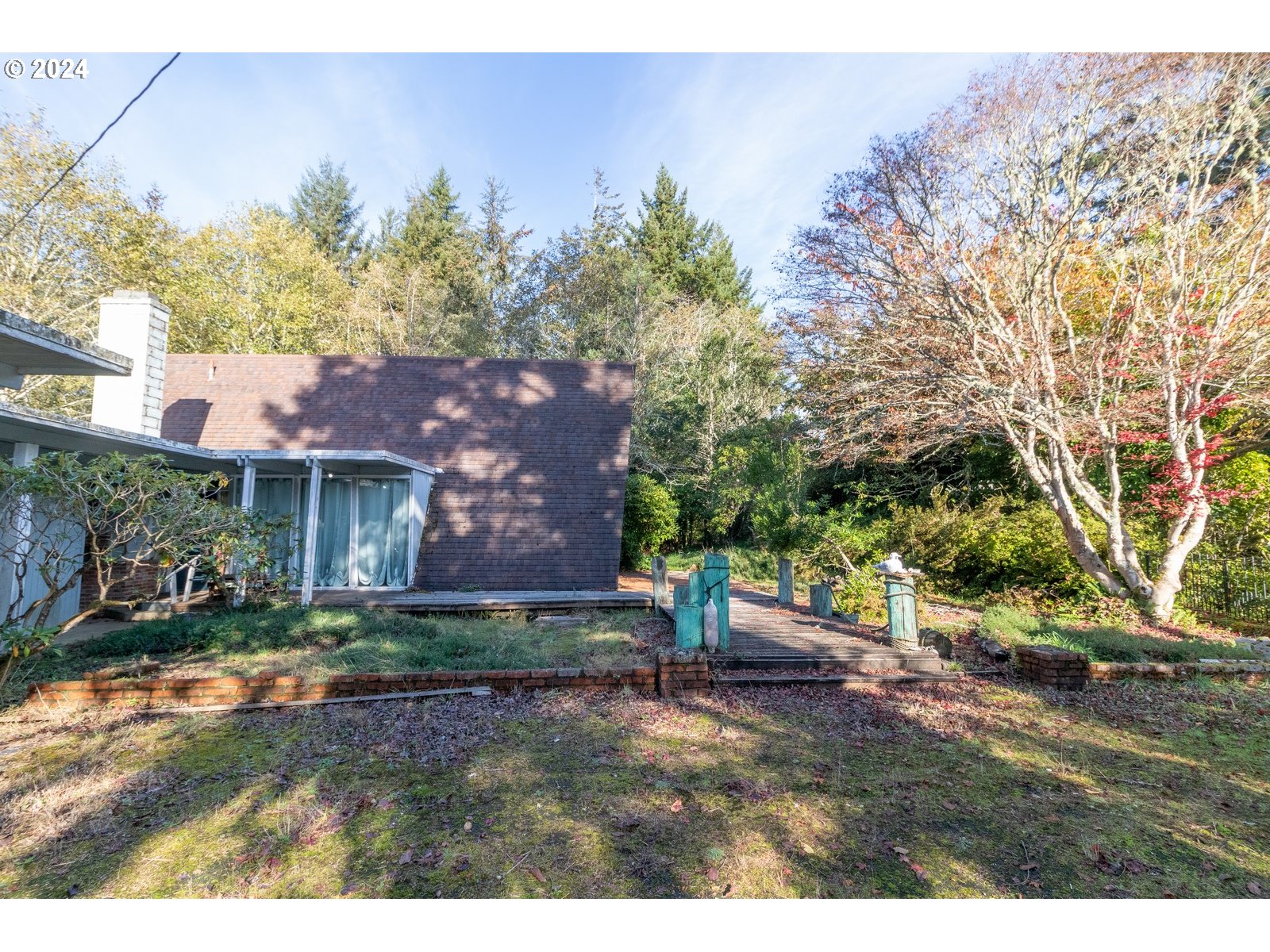 83306 Clear Lake Road Florence, OR 97439 - Photo 15 of 44