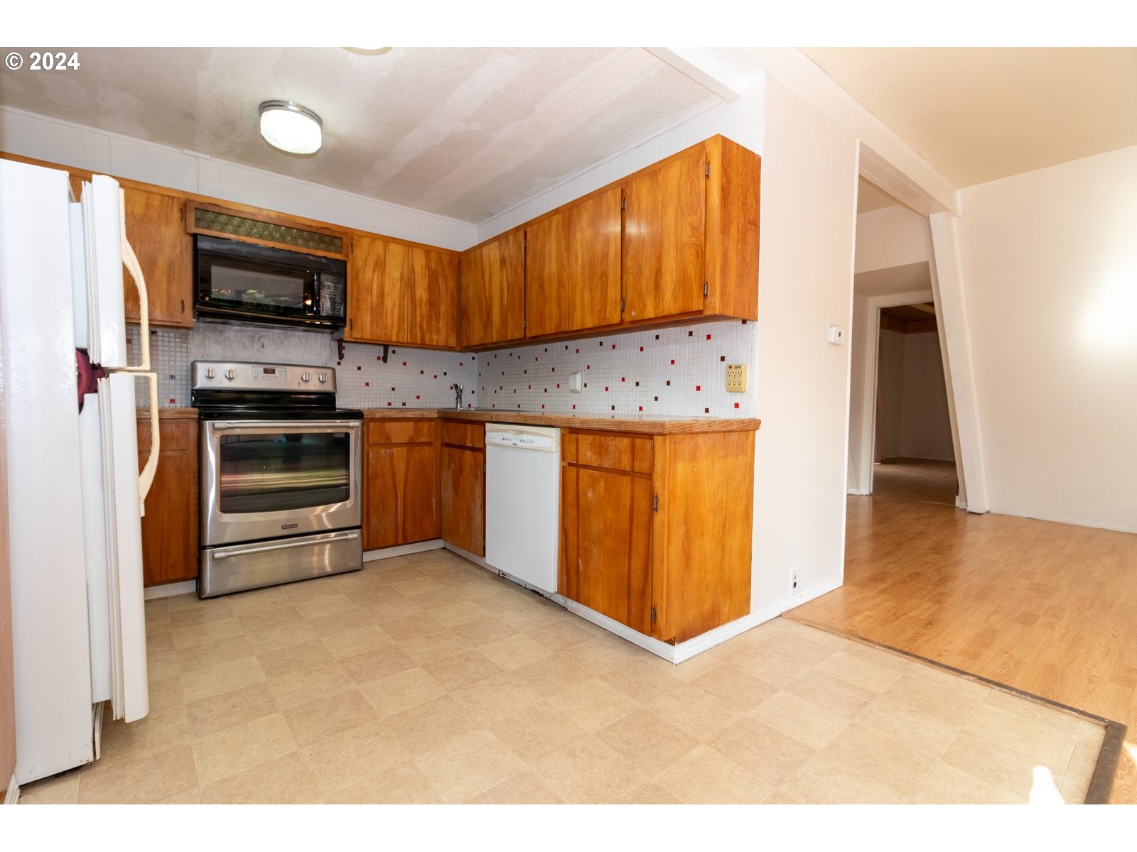 83306 Clear Lake Road Florence, OR 97439 - Photo 27 of 44