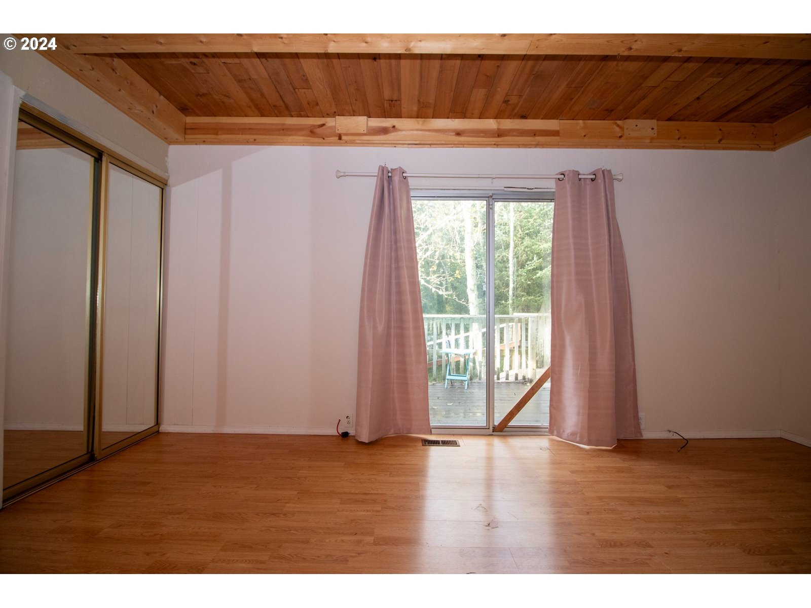 83306 Clear Lake Road Florence, OR 97439 - Photo 36 of 44