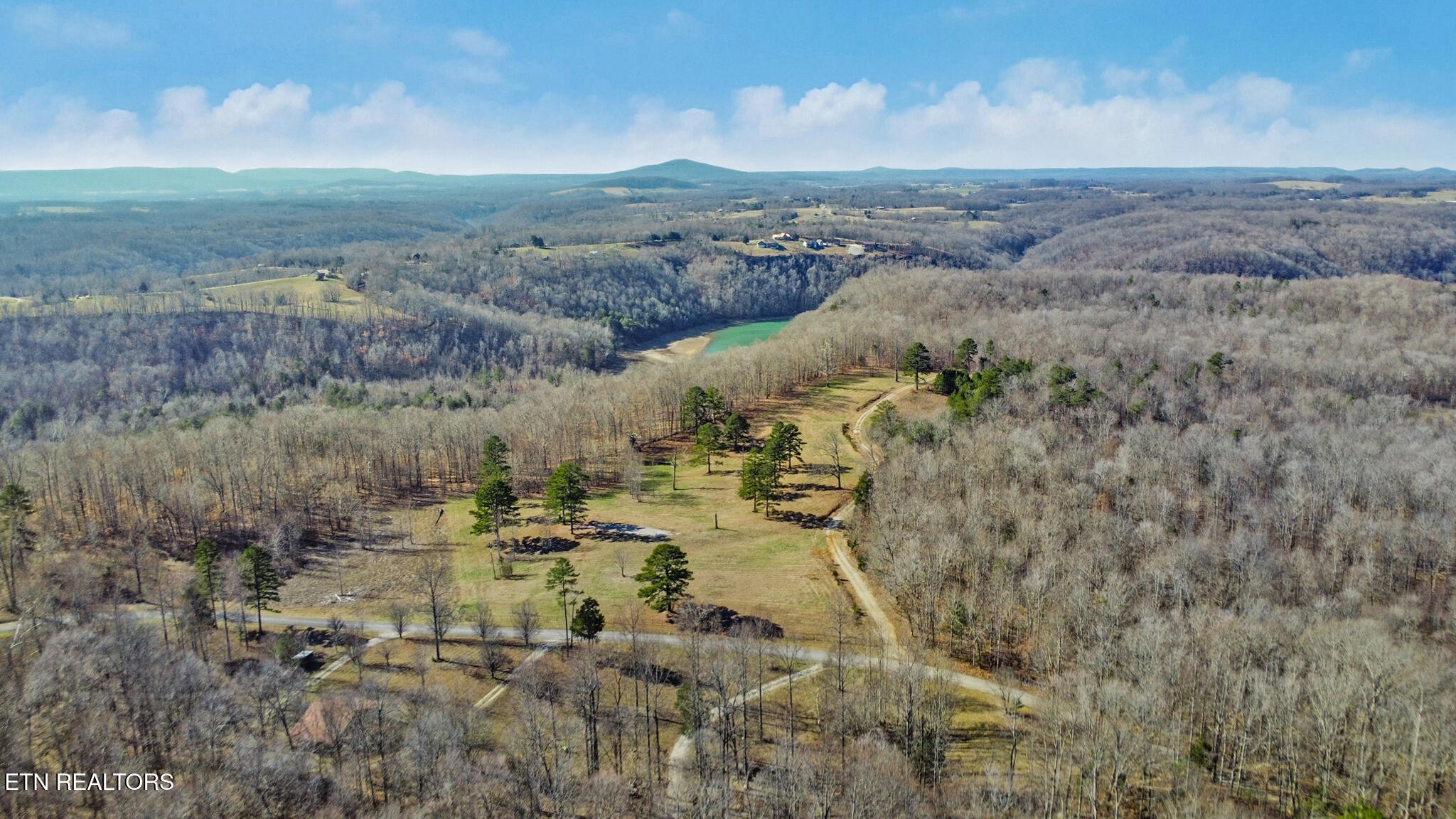 5031 Robbinstown Road Byrdstown, TN 38549 - Photo 8 of 60