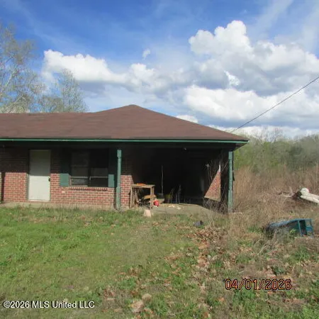 $75,000 | 5737 South Old Highway, Waterford, MS 38685