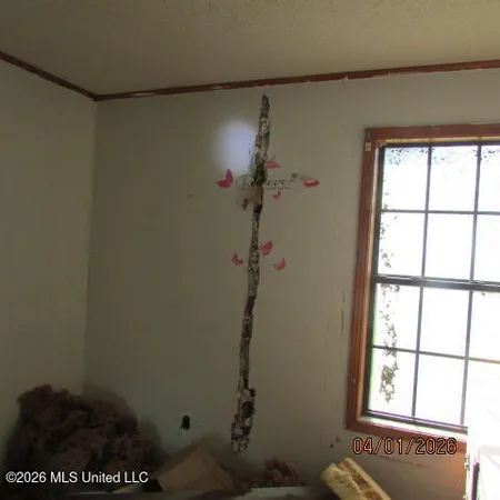 $75,000 | 5737 South Old Highway, Waterford, MS 38685