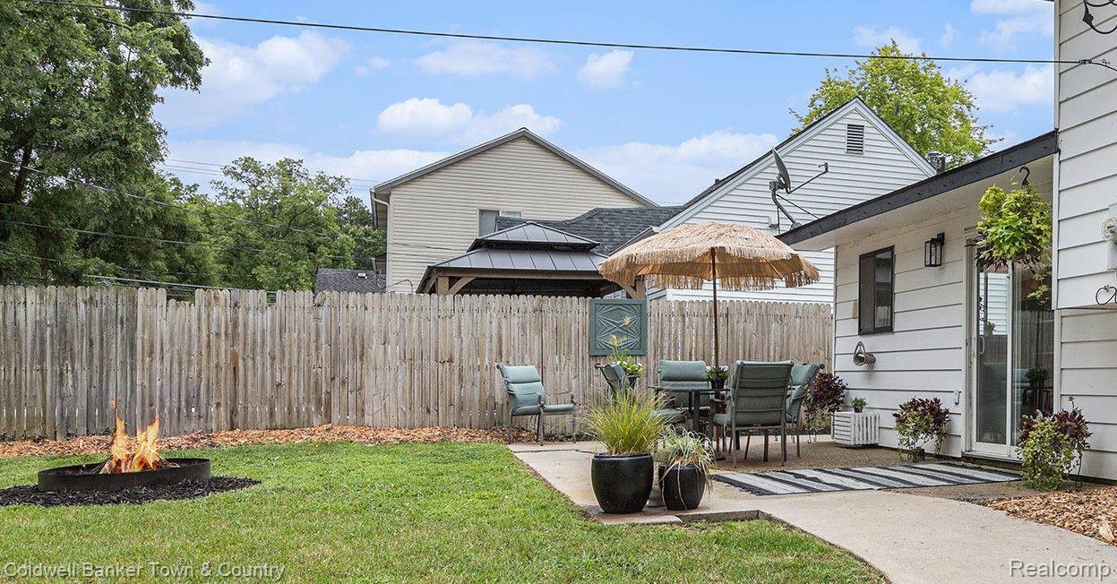 146 Oriole Road Commerce Township, MI 48382 - Photo 25 of 28 Gallery Image 25