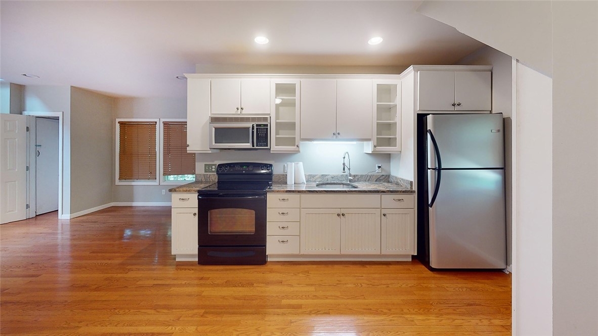 170 Whaley Hollow Road Coventry, RI 02816 - Photo 35 of 47