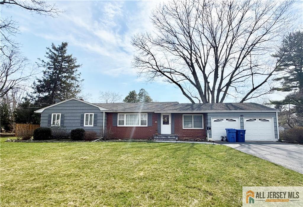 5 Holmes Road Cranbury, NJ 08512 - Photo 1 of 24 Gallery Image 1