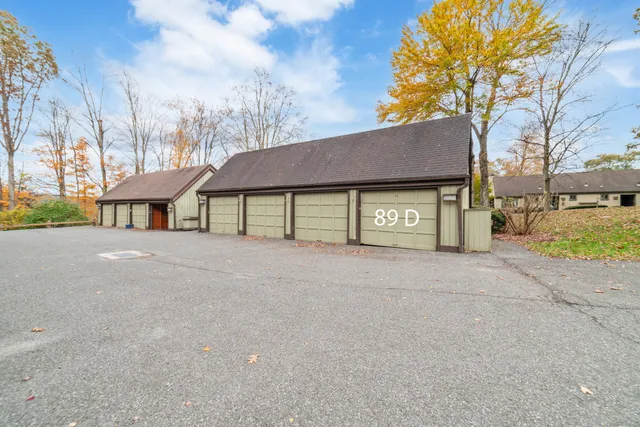 $350,000 | 89 Heritage Village, Unit D, Southbury, CT 06488