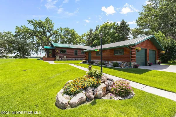 $550,000 | 20300 450th Street, Pelican Rapids, MN 56572