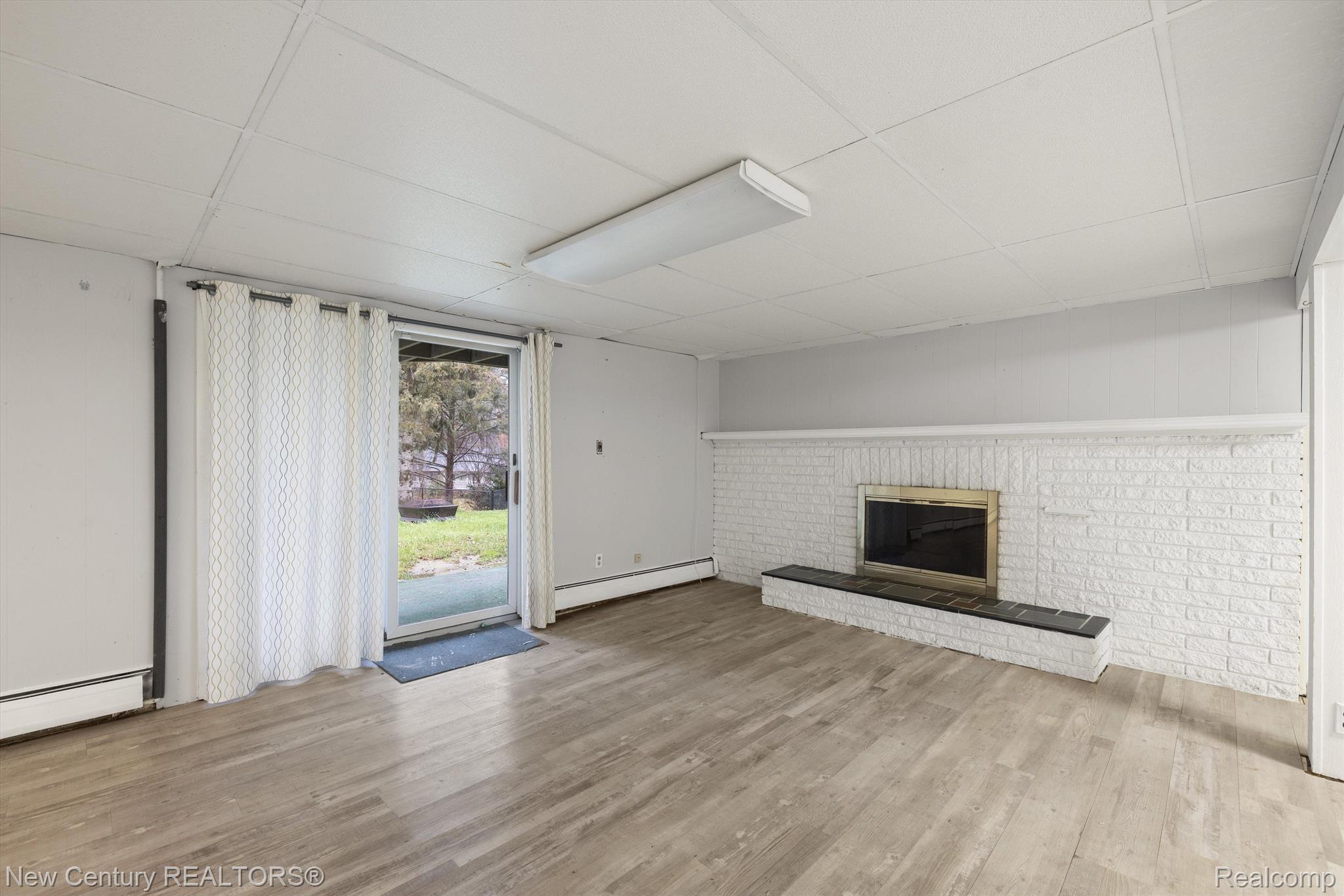 6210 Waldon Road Clarkston, MI 48346 - Photo 39 of 54 Gallery Image 39