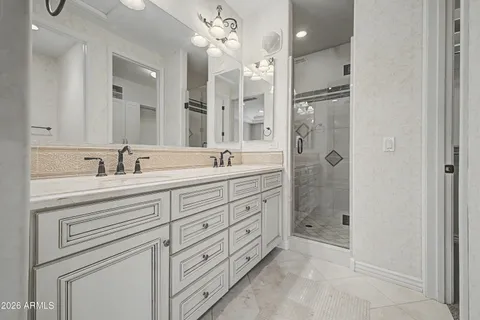 $474,000 | 2450 East Roma Avenue, Phoenix, AZ 85016