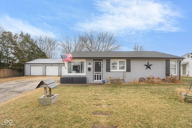 $199,900 | 1014 Orchard Drive, Seymour, IN 47274