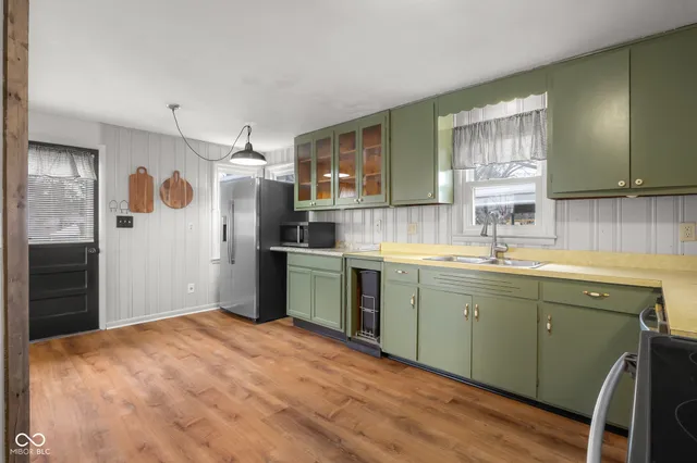 $199,900 | 1014 Orchard Drive, Seymour, IN 47274