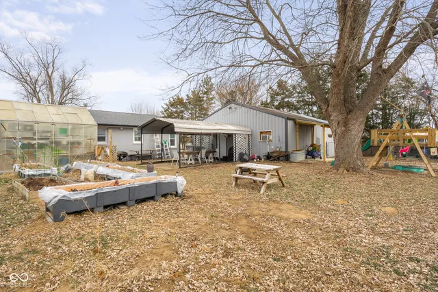 $199,900 | 1014 Orchard Drive, Seymour, IN 47274
