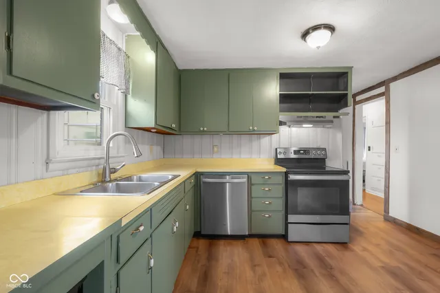 $199,900 | 1014 Orchard Drive, Seymour, IN 47274