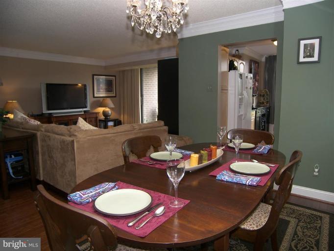 1800 Old Meadow Road, Unit 1213 McLean, VA 22102 - Photo 9 of 29 Dining Room #3